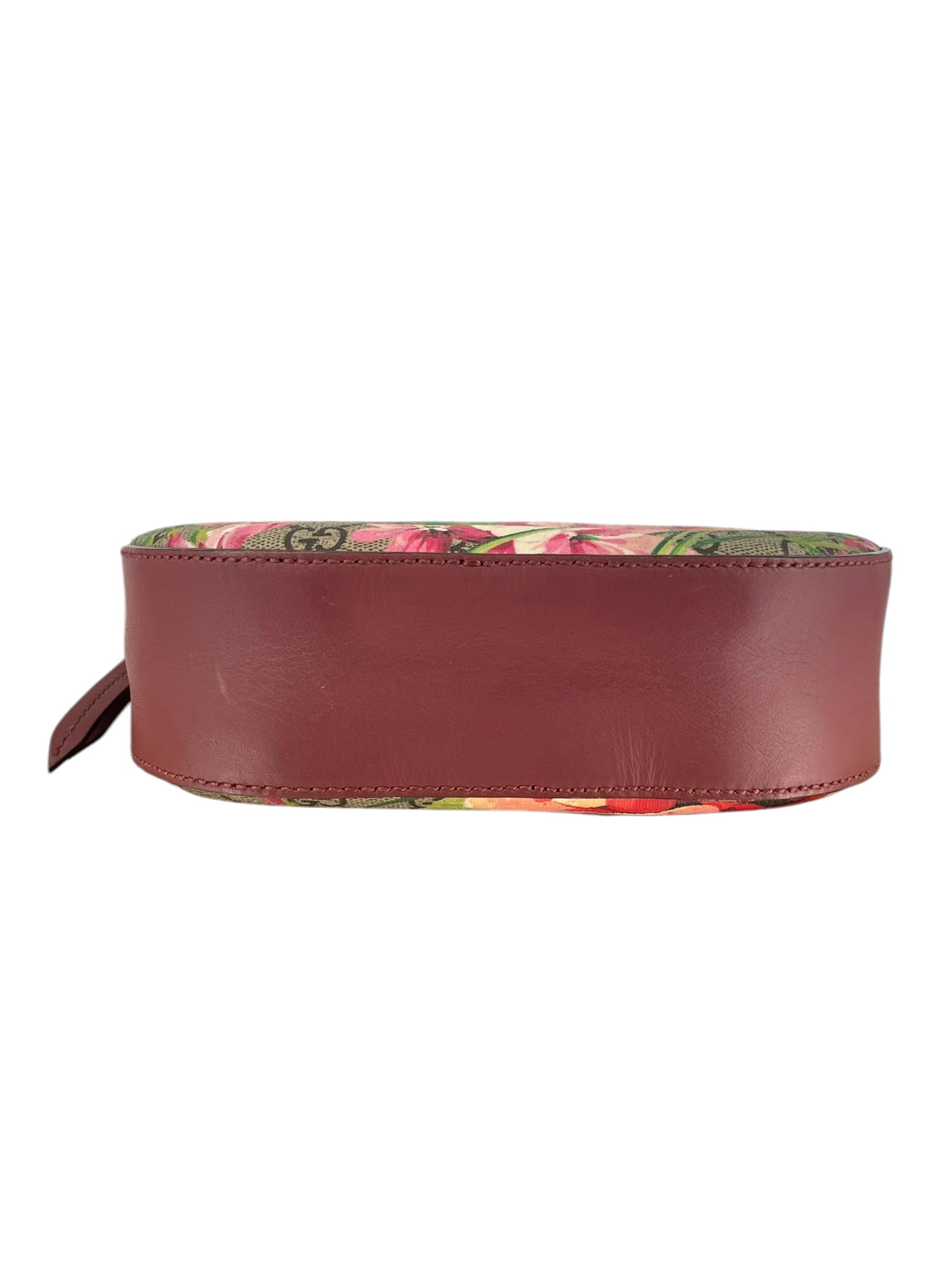 GUCCI/Cross Body Bag/Monogram/Leather/MLT/409535/BLOOMS view 4
