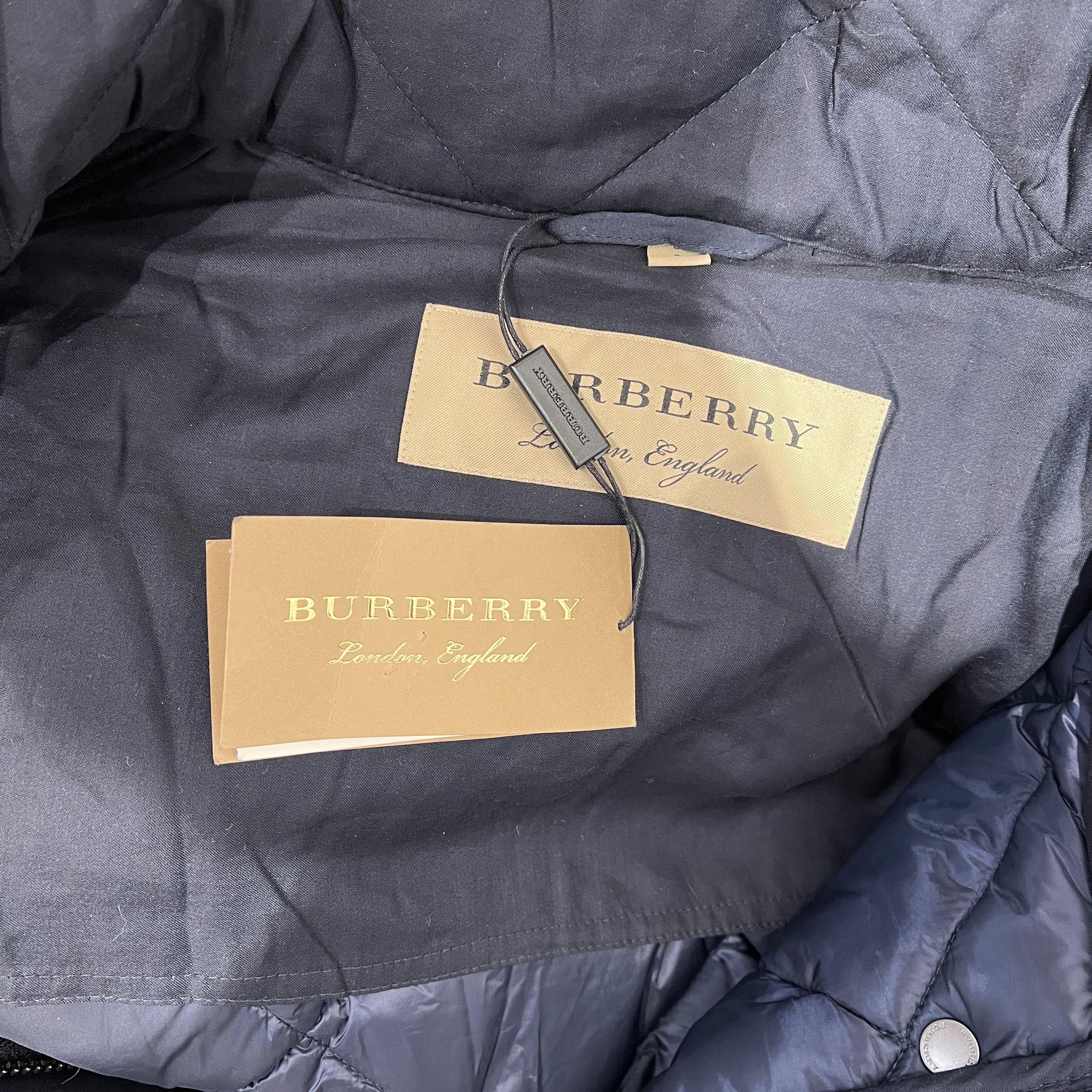 BURBERRY LONDON/Puffer Jkt/S/Cotton/NVY/Double Breasted/Quilted Hooded Puffer Jacket view 4