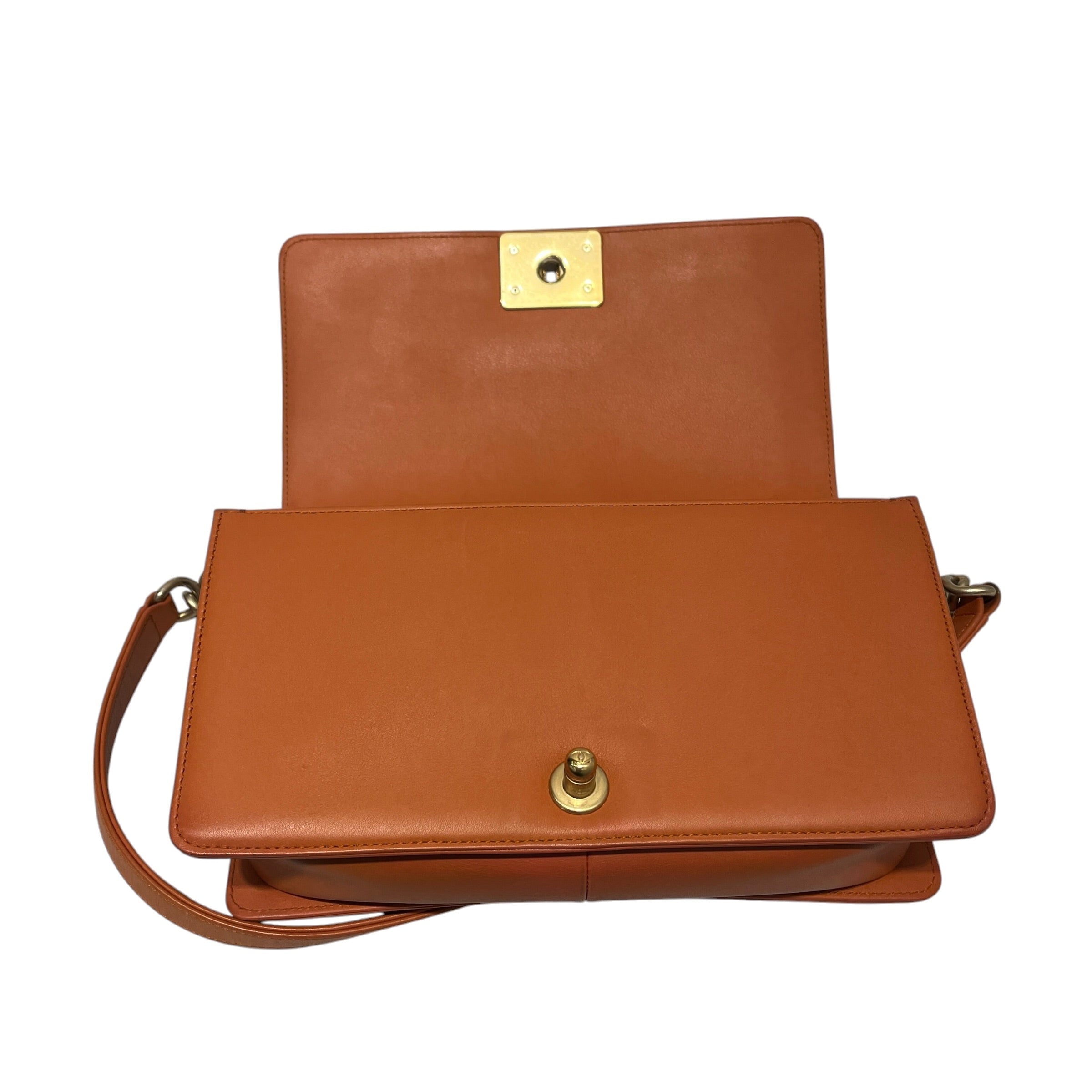 CHANEL/Cross Body Bag/Leather/ORN/MEDIUM BOY BAG view 7