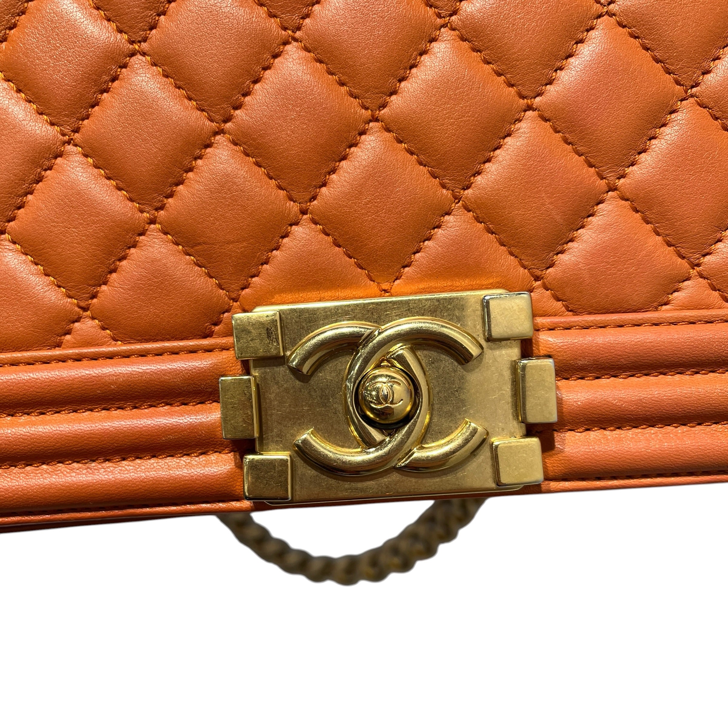 CHANEL/Cross Body Bag/Leather/ORN/MEDIUM BOY BAG view 14
