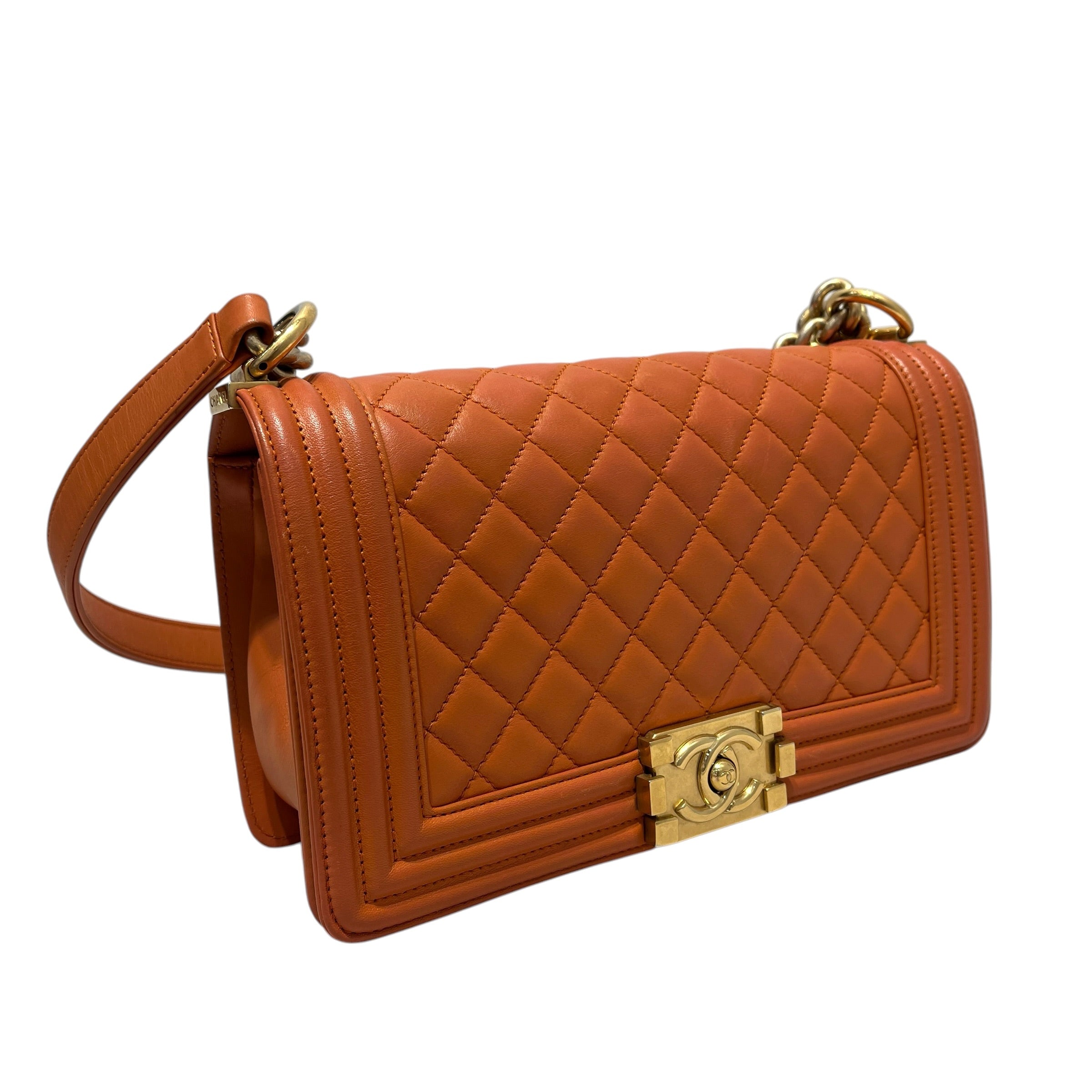 CHANEL/Cross Body Bag/Leather/ORN/MEDIUM BOY BAG view 19