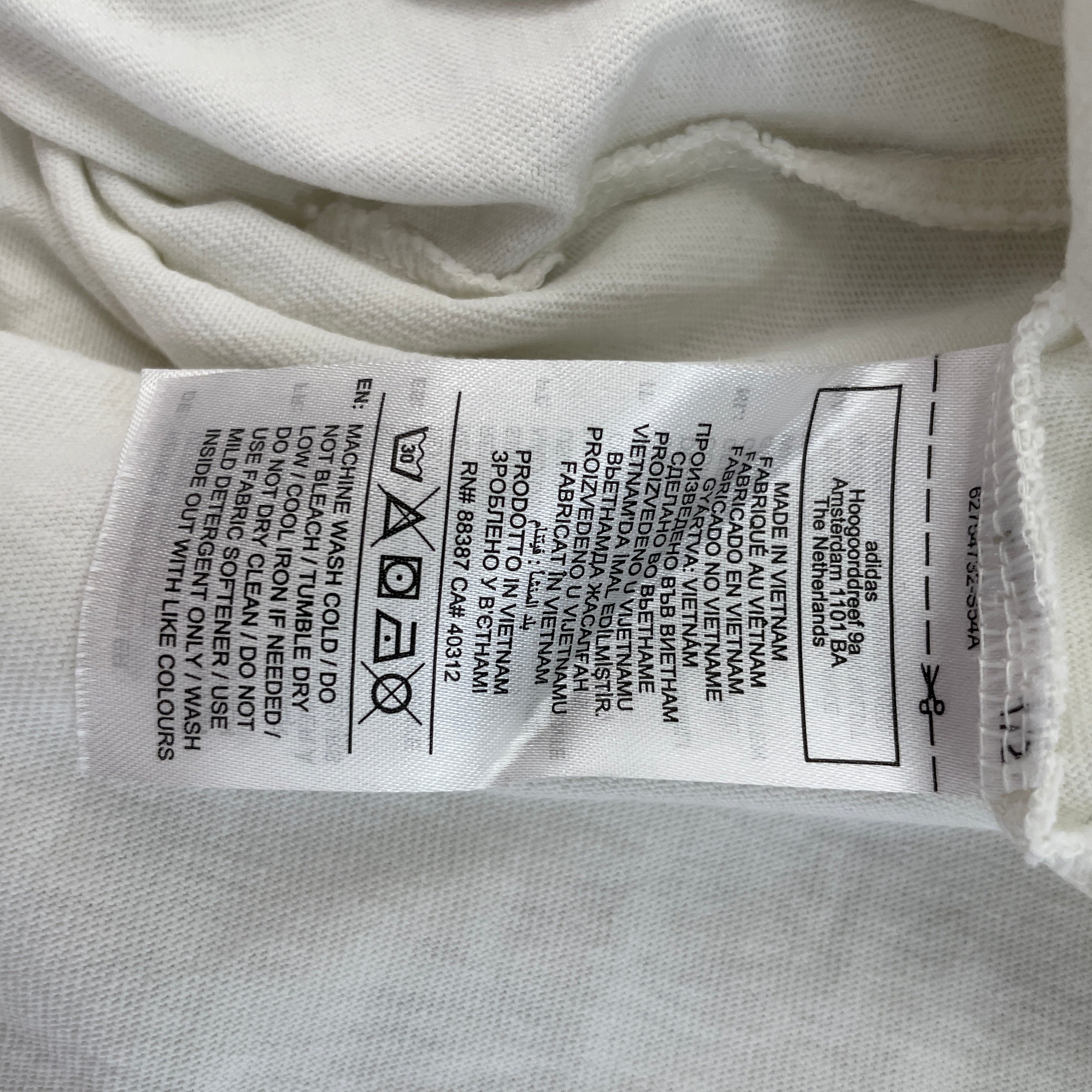 adidas/WILLY CHAVARRIA/T-Shirt/XXL/Cotton/WHT/Graphic/Fine Athletic Fashions view 4