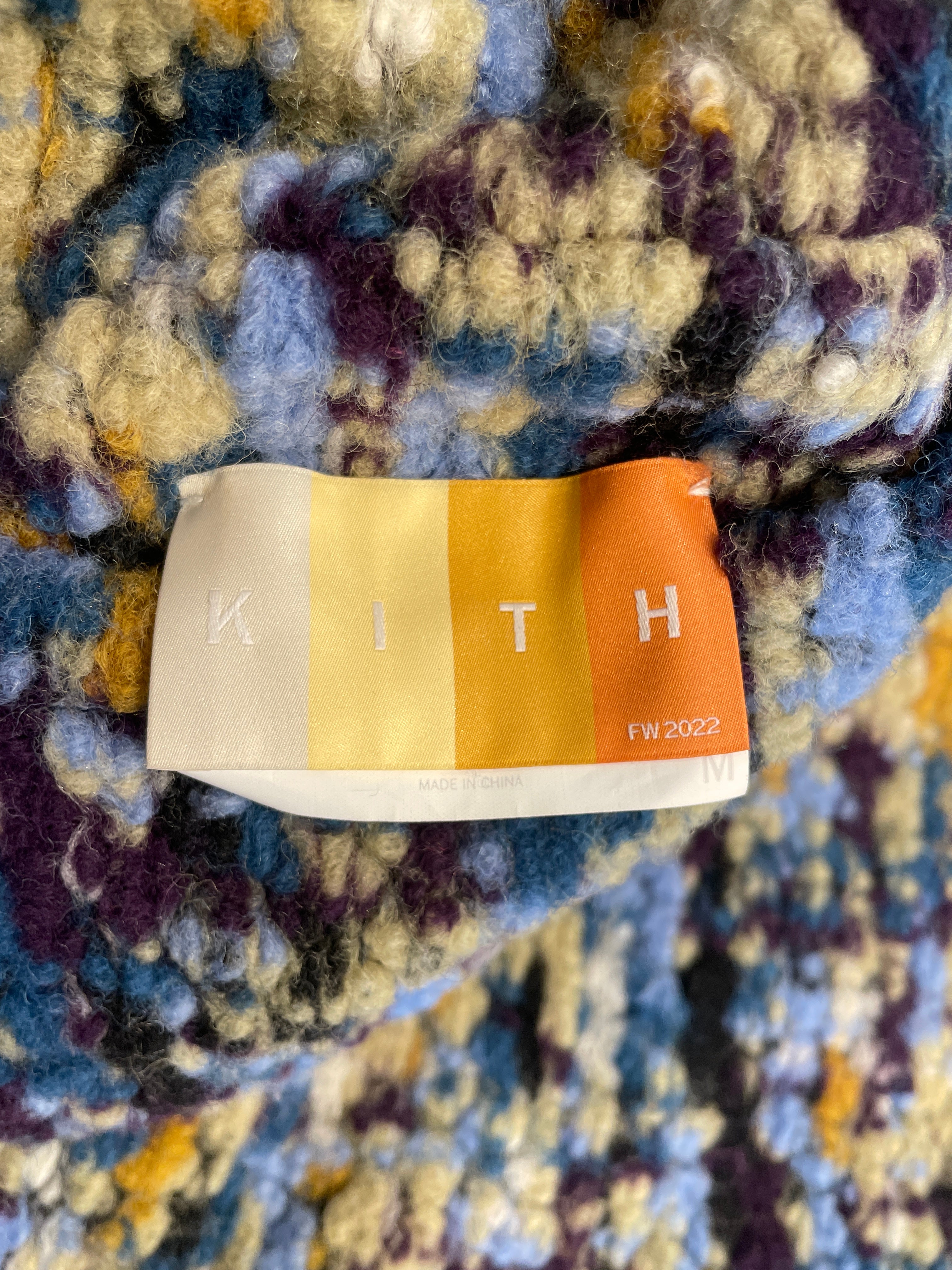 KITH/Sweatshirt/M/All Over Print/Wool/MLT/Inner puffer BLK Kith hood view 3