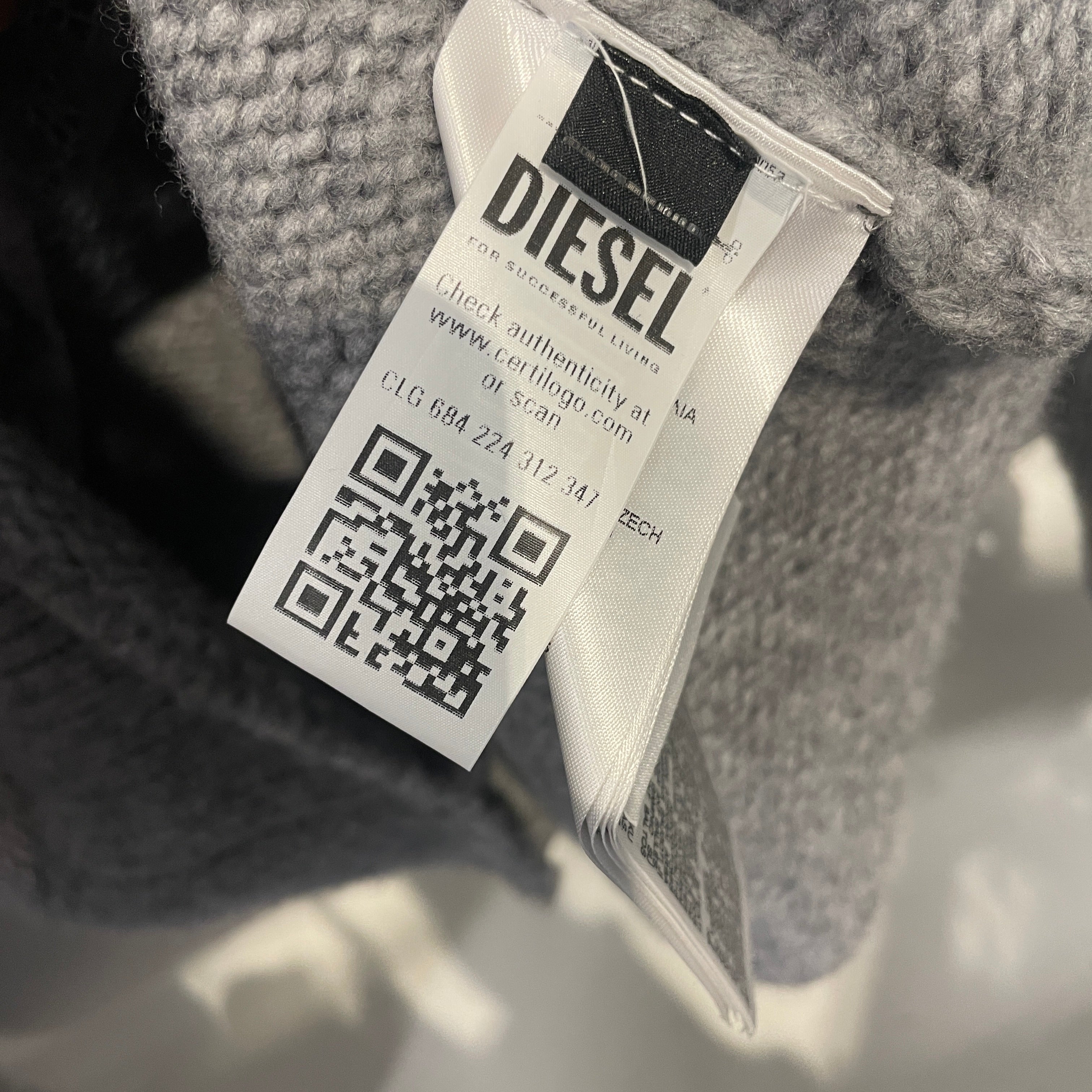 DIESEL/Sweater/M/Wool/GRY/DISTRESSED W/ PURPLE STITCHING view 4