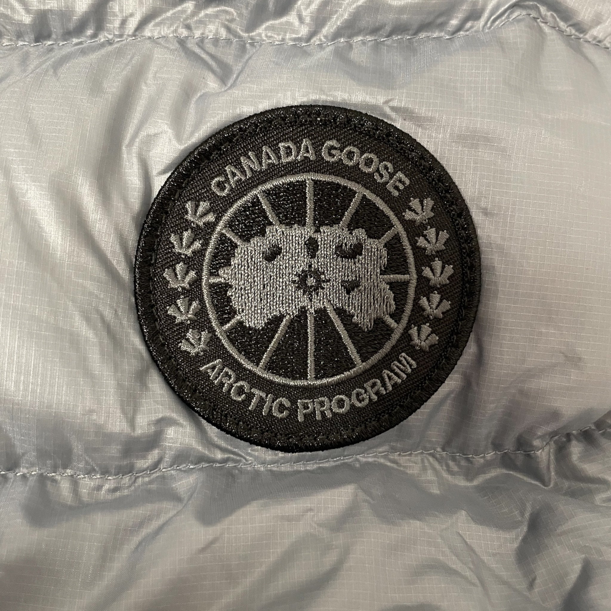 CANADA GOOSE/Puffer Jkt/S/Polyester/SLV/2227MB view 3