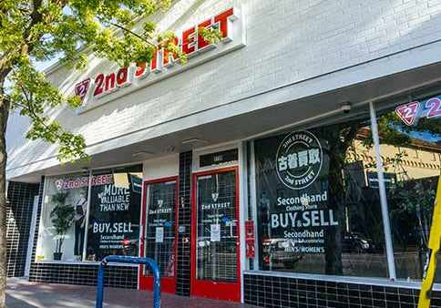 front of 2nd street hawthorne