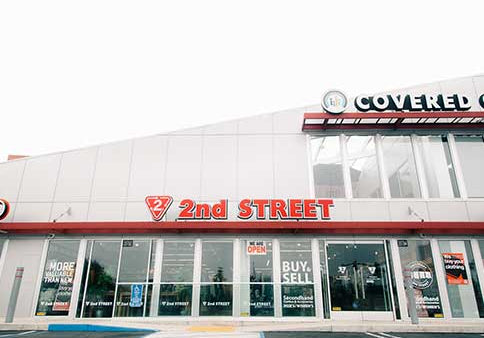 front of 2nd street torrance