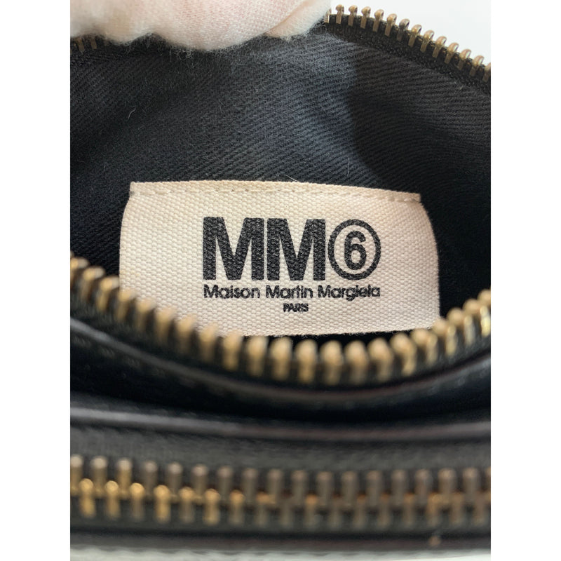 MM6/Cross Body Bag/BLK/Leather/S52WG0002