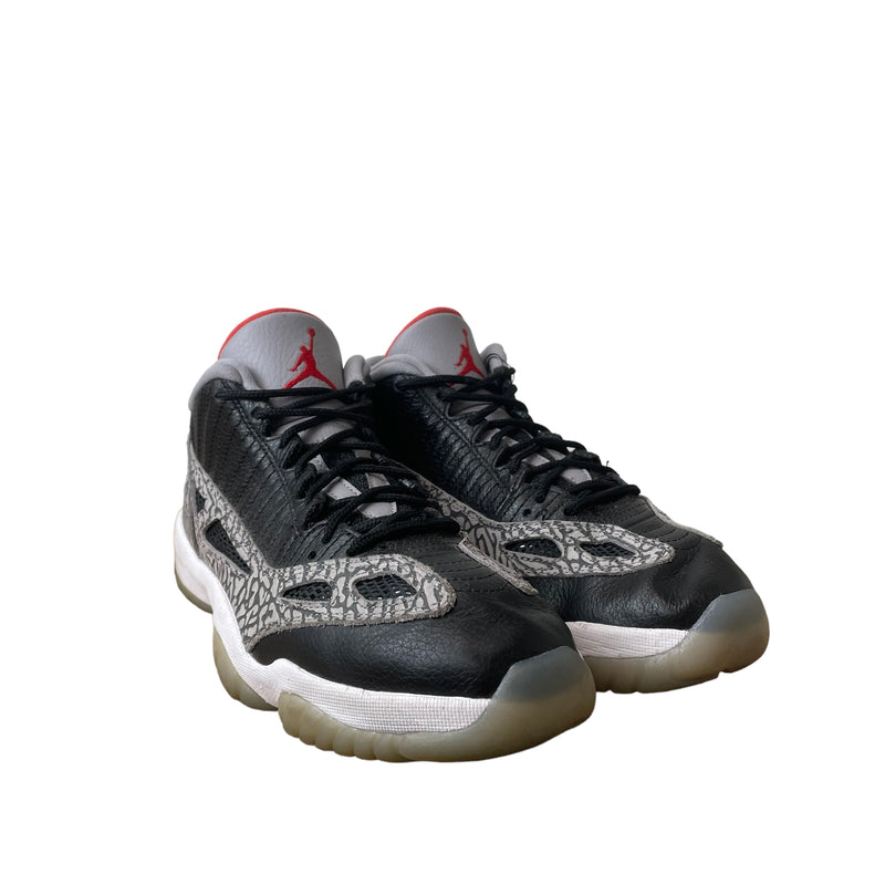 Jordan/RETRO 11/Low-Sneakers/US8.5/BLK/Suede/Border